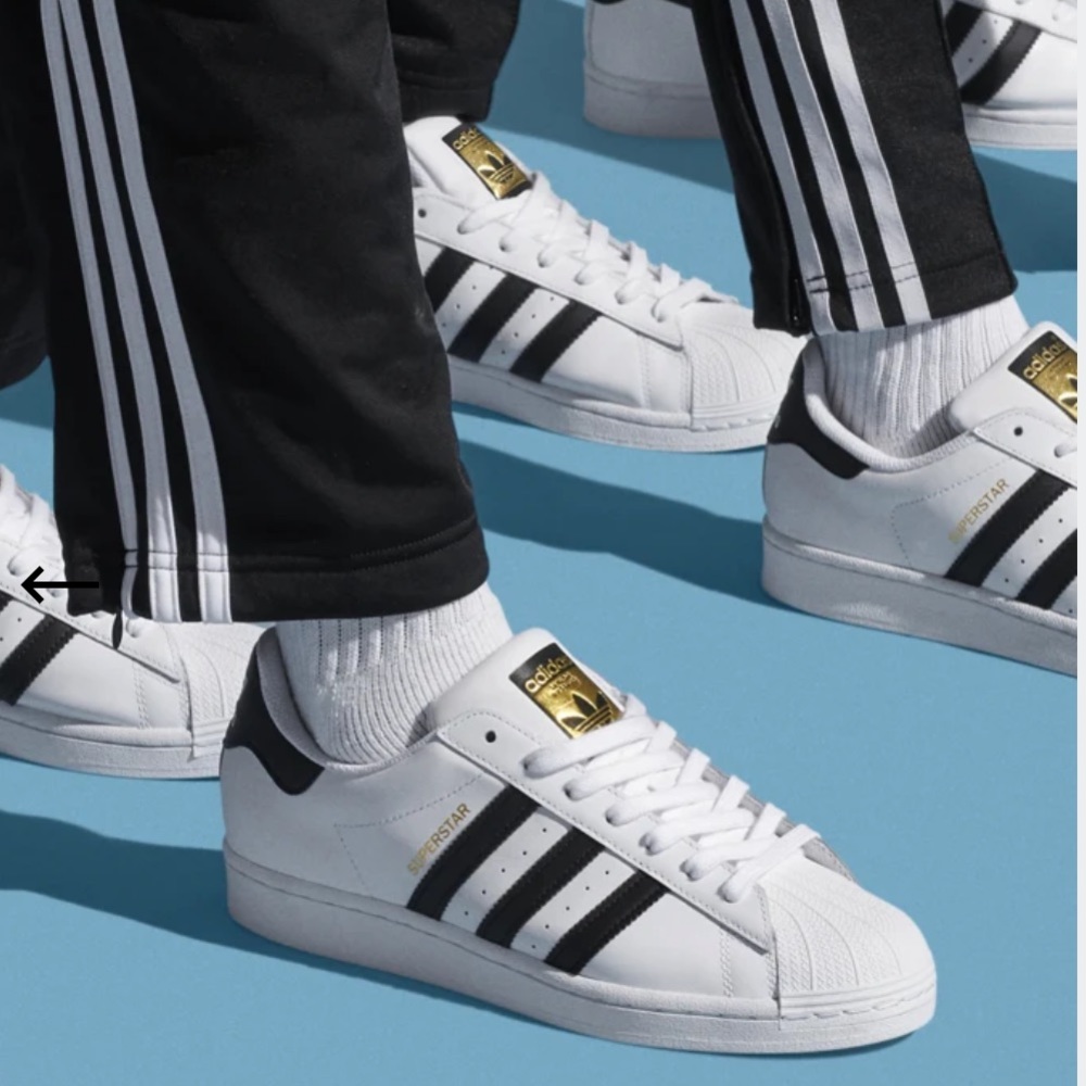 ADIDAS SUPERSTAR shoes - Womens (7.5)/ Mens (6.5)
